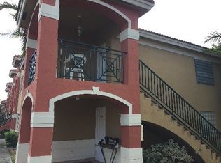 15400 SW 134th Pl APT 401, Miami, FL 33177