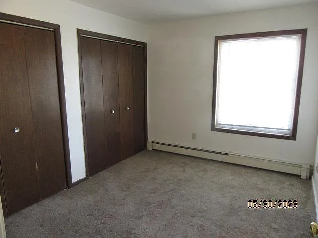 510 E Burlington St #2 — Photo 6