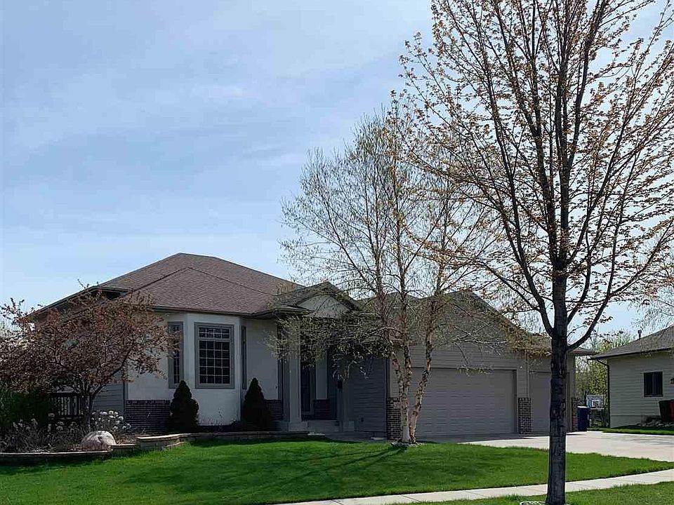 1st image of 6800 S Braxton Cir