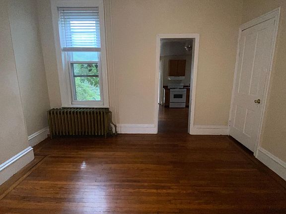 3rd image of 3414 Race St #2
