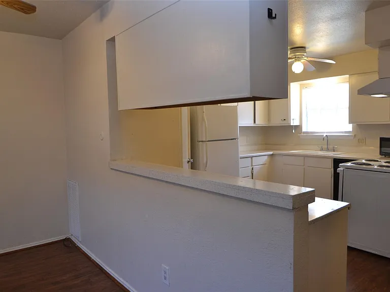 9200 W Bellfort Ave #79 — Photo 21