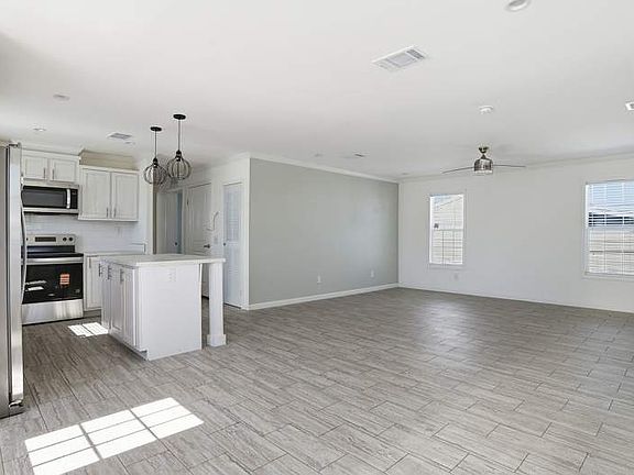 5th image of 612 Old Orchard Rd #C074