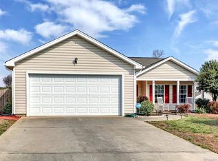 3112 Littlebury Dr, Chester, VA 23831