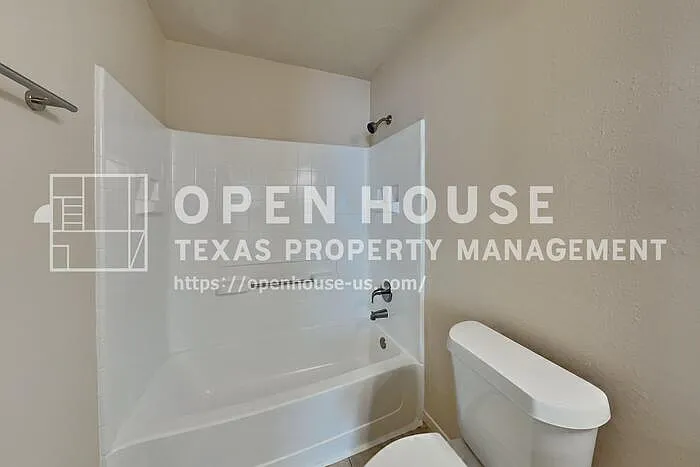 5018 Woodland Meadows Ln — Photo 15