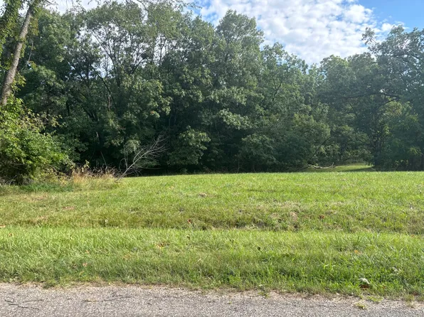 1203 Tallwood Ct, Varna, IL 61375