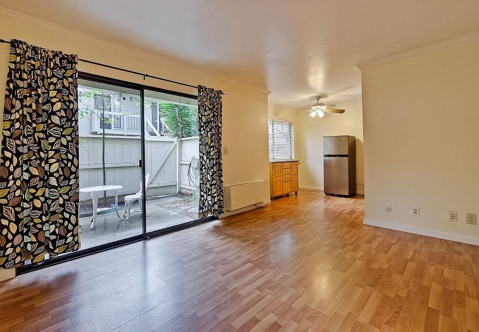 1st image of 934 Kiely Blvd