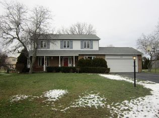 6592 Kennington Sq S, Pickerington, OH