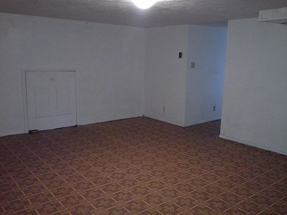 4th image of 2782 N 1200th St E