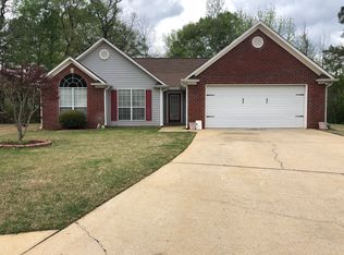 246 Summer Hill Dr, Alabaster, AL 35007