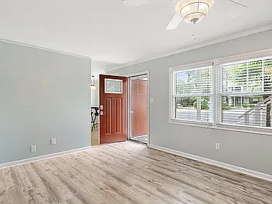 2 bed, 988 sqft, $1,754 — Photo 3