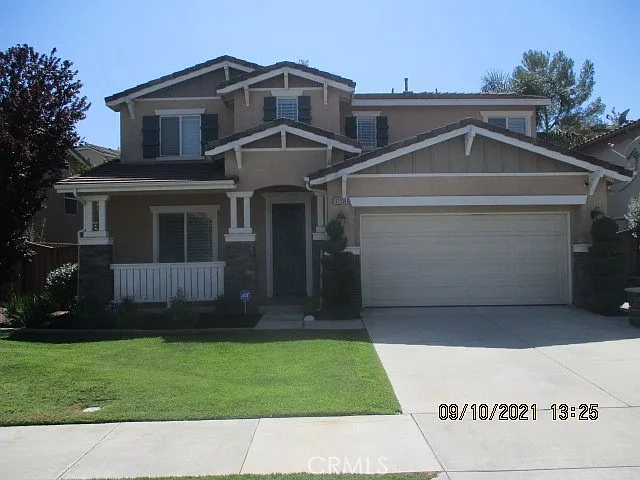 32059 Meadow Wood Ln — Photo 1
