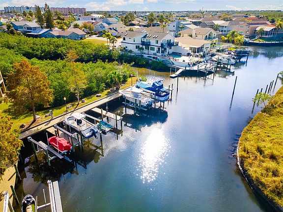 4th image of 4533 Heron Ldg