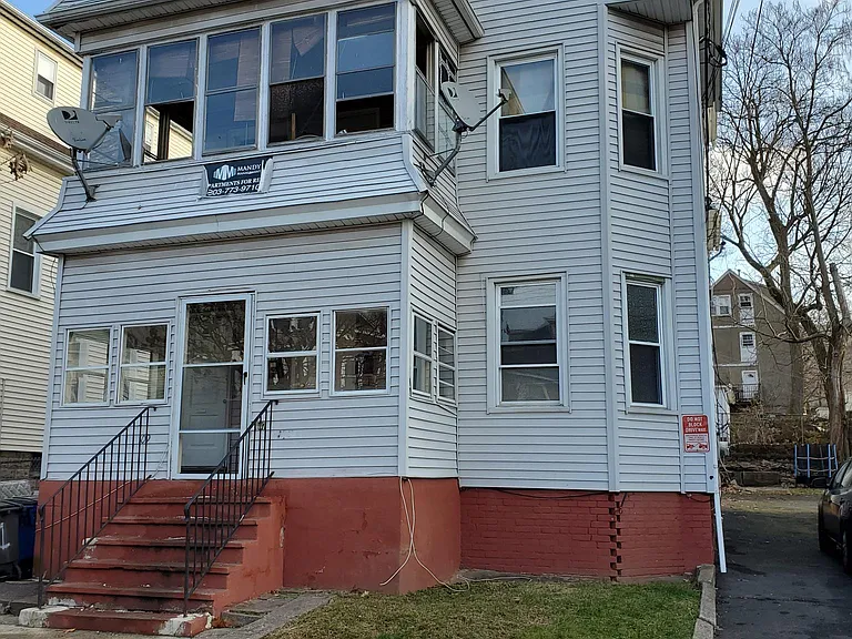 107 Sheffield Ave — Photo 16