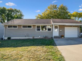 2041 Avalon Rd, Dubuque, IA 52001