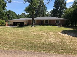 611 Sunset Rd, El Dorado, AR 71730