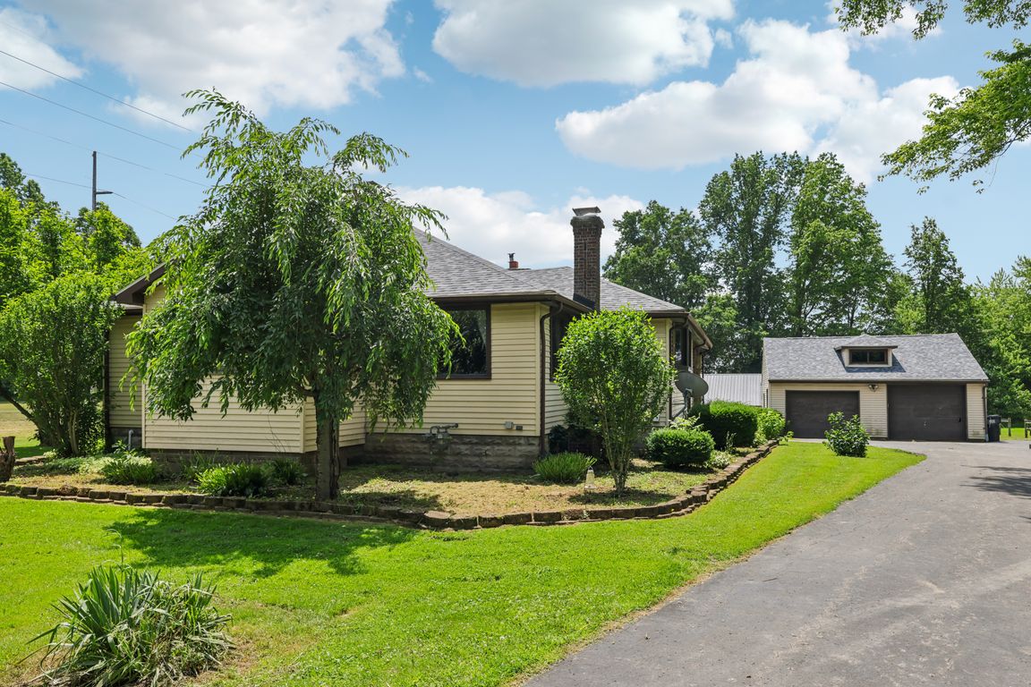Morefield Rd-2406-001.jpg