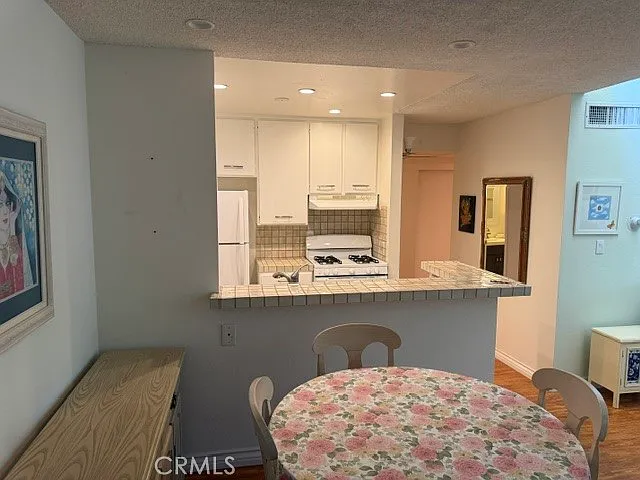 18645 Hatteras St #206 — Photo 10
