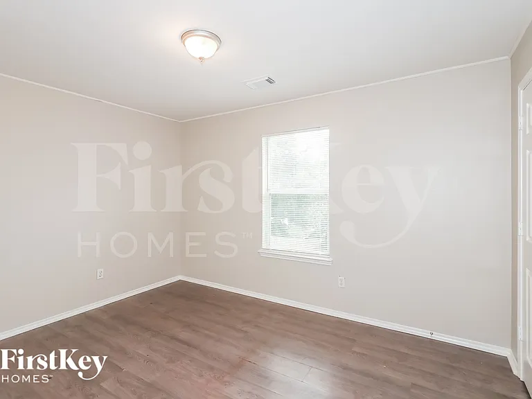 7311 Rising Brook Dr — Photo 11