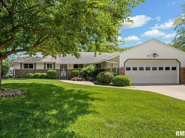 306 Stuber Ct, Tremont, IL 61568