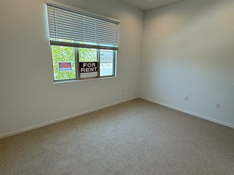 73824 Mojave Desert Dr — Photo 36