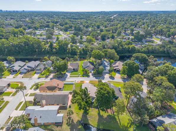929 N Lakewood Ter, Port Orange, FL 32127