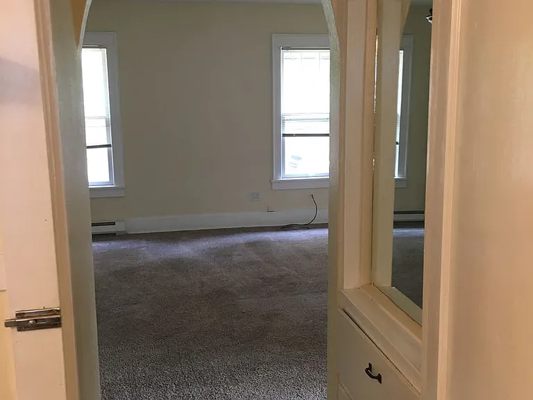 1463 E 24th Ave — Photo 11
