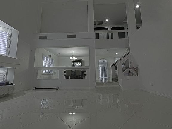 4th image of 6211 Sierra Knolls Ct