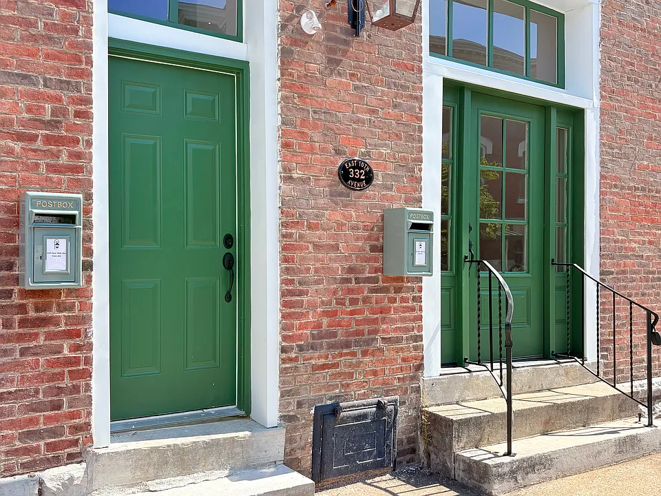 332 E 10th Ave #2