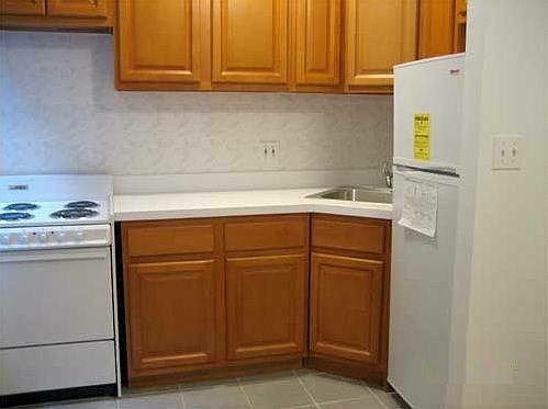 1st image of 2320 Newtown Ave