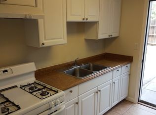 102 Alturas Ave APT D, Pittsburg, CA 94565