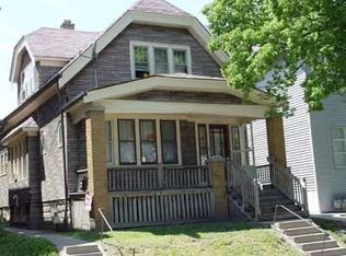 2335 S 9th St, Milwaukee, WI 53215