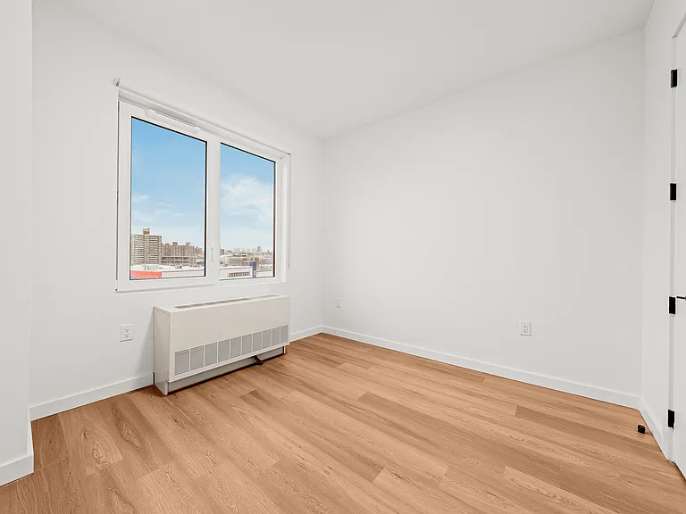 261 Grand Concourse #1720 — Photo 10