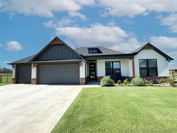 5657 E 141st Pl N, Collinsville, OK 74021