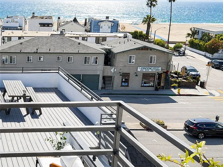 2124 Hermosa Ave #6 — Photo 6