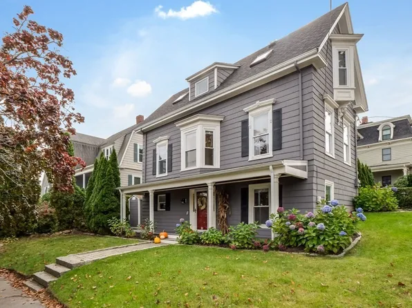 22 Beach Ave, Swampscott, MA 01907