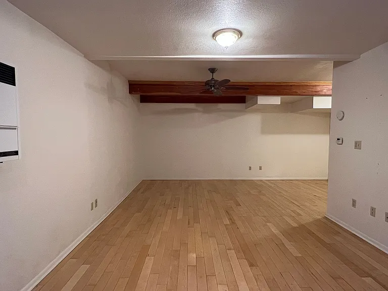 1 Pine Ave — Photo 6