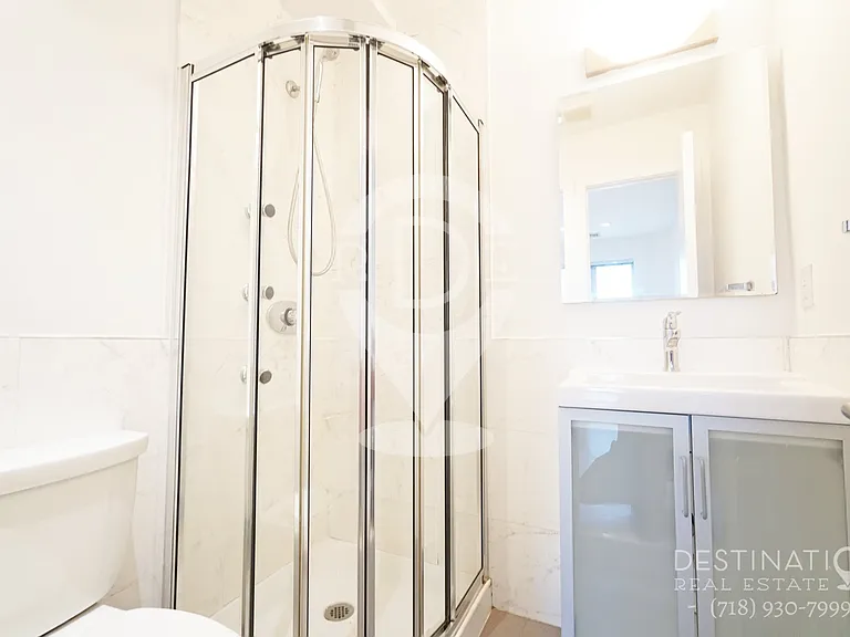 639 4th Ave #5D — Photo 7