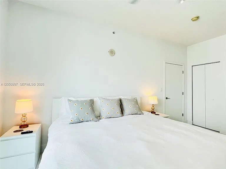 79 SW 12th St #1510 — Photo 39