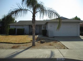 2887 Bush Ave, Clovis, CA 93612
