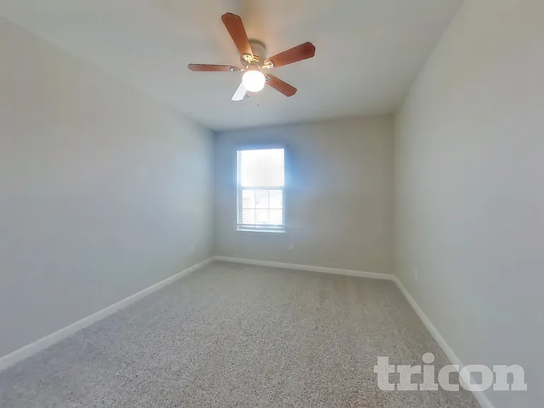 227 Drifter Dr — Photo 10