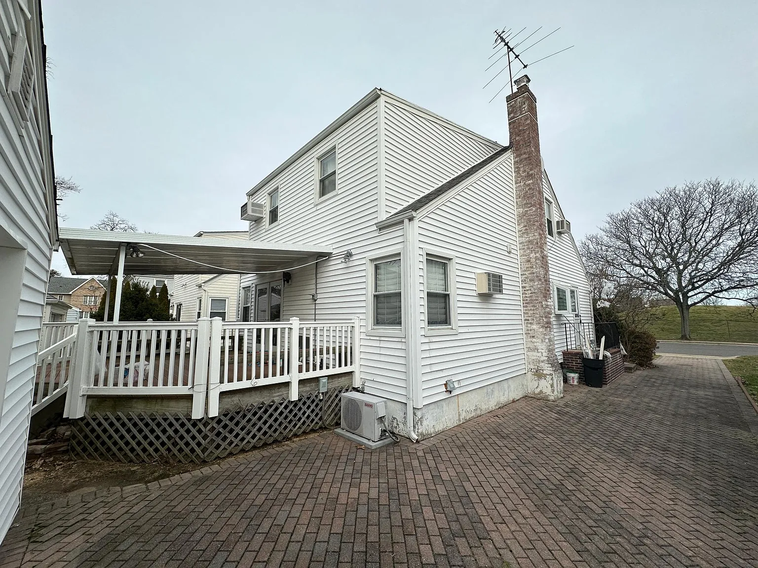 4 bed, 1600 sqft, $5,000 — Photo 4