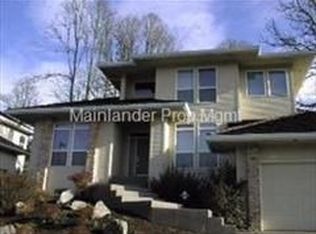 8790 SW Turquoise Loop, Beaverton, OR 97007