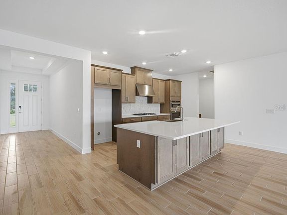 3rd image of 35889 Emberview Dr