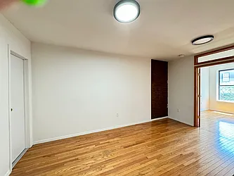 Rented by KNOCKKNOCK LLC