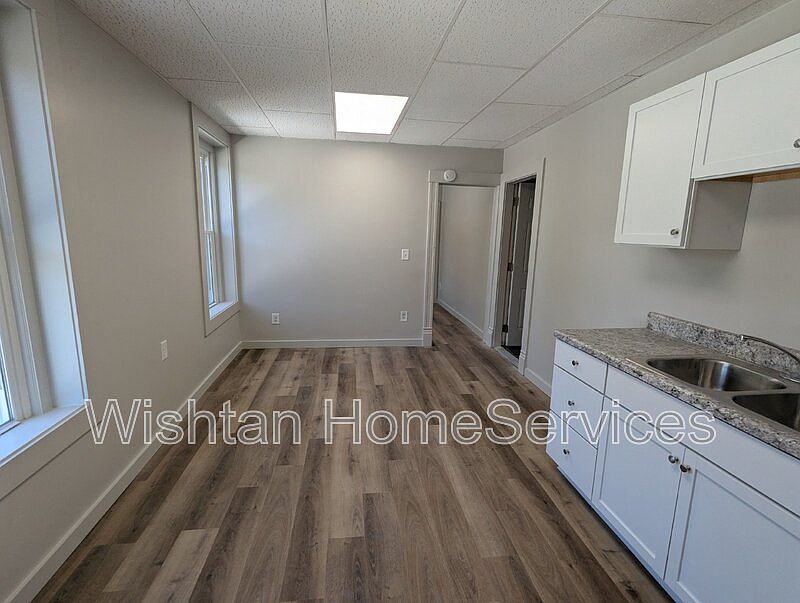 1st image of 301 E Main St APT 27