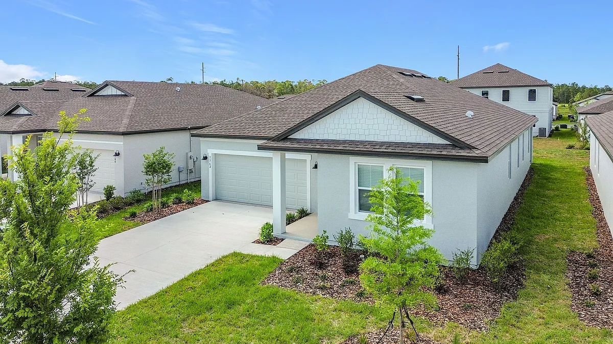 Building Photo - 5762 Cattle Ranch Dr