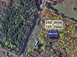 414 E Ridge Rd, Mars Hill, ME 04758