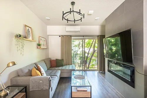 8899 SW Elena Ln #1 Photo 1