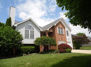 729 Creekside Dr, Lancaster, OH