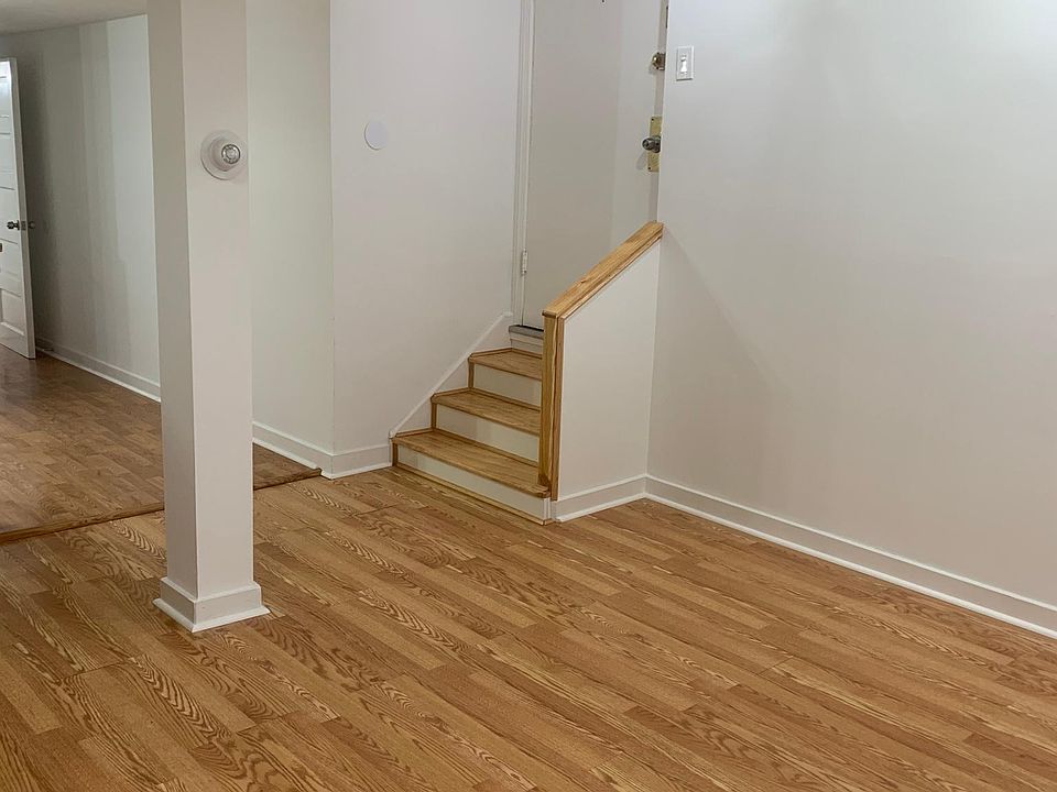 1st image of 1151 W Waveland Ave #G